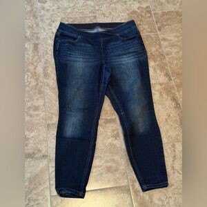 Women's Dark Blue Jeans